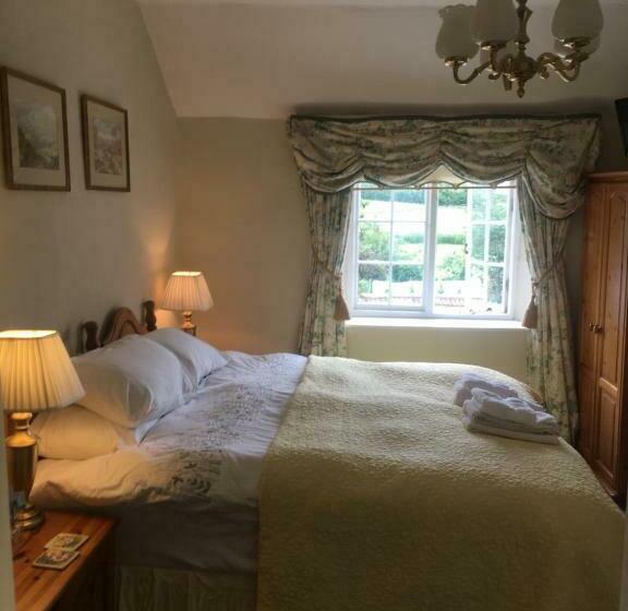 キングサイズベッドのスタンダードルーム, Higher Biddacott Farm