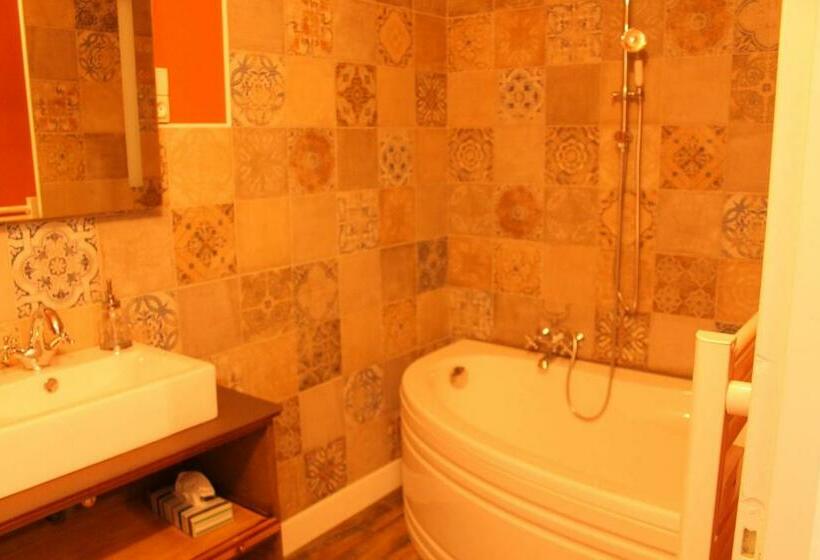 스위트, Le Manoir De Cocelle