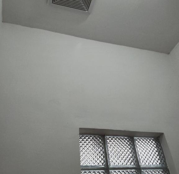 חדר דלוקס, Penginapan Banyu Biruku