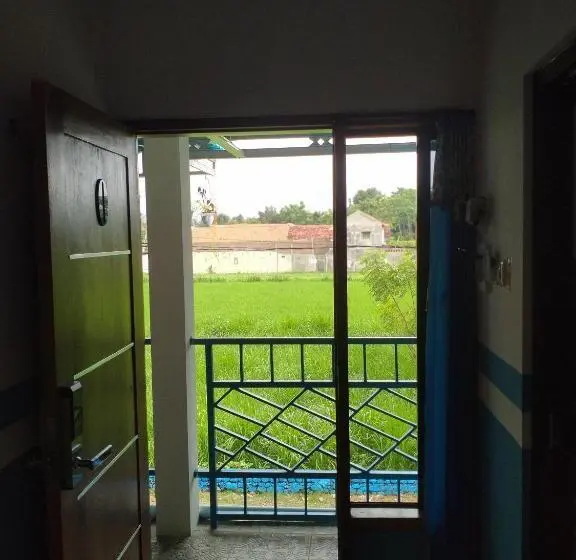 デラックスルーム, Penginapan Banyu Biruku