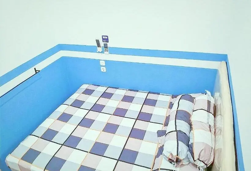 デラックスルーム, Penginapan Banyu Biruku