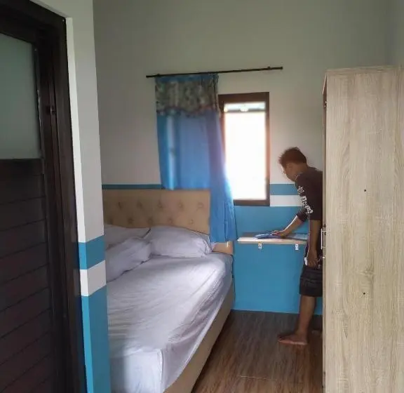 デラックスルーム, Penginapan Banyu Biruku