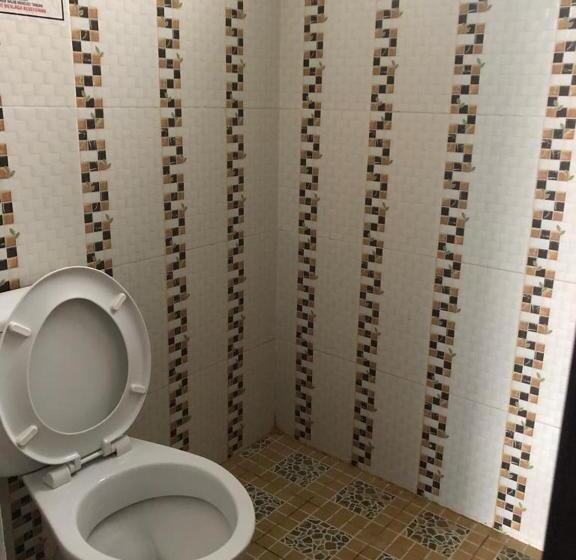 חדר משפחתי דלוקס, Penginapan Banyu Biruku