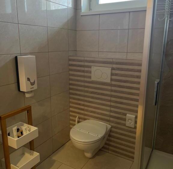 标准间, Penzion Moto