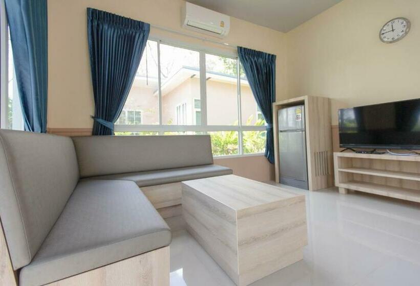 침실 2개 주택, The Chamuang Forest