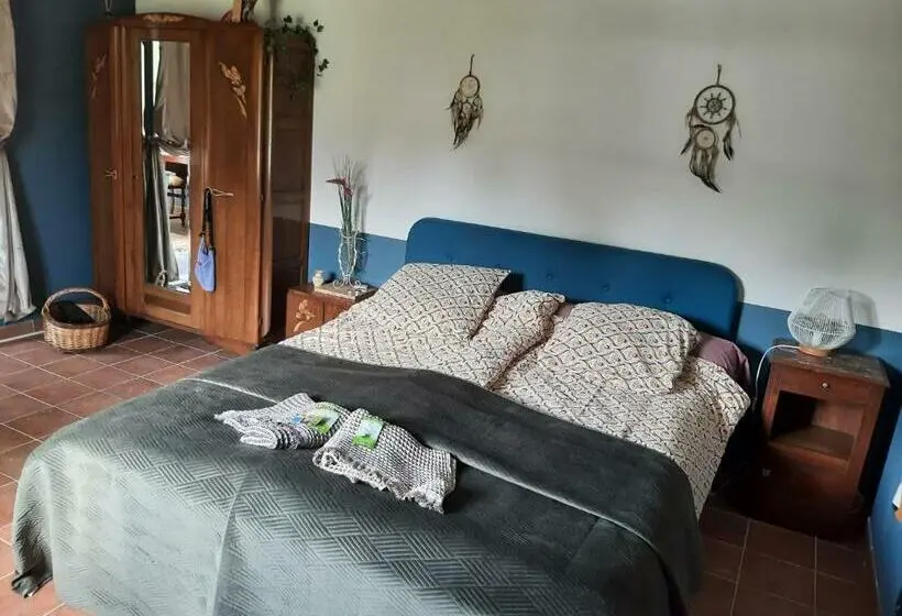 ファミリールーム, Notre Village Papillon Bed&breakfast
