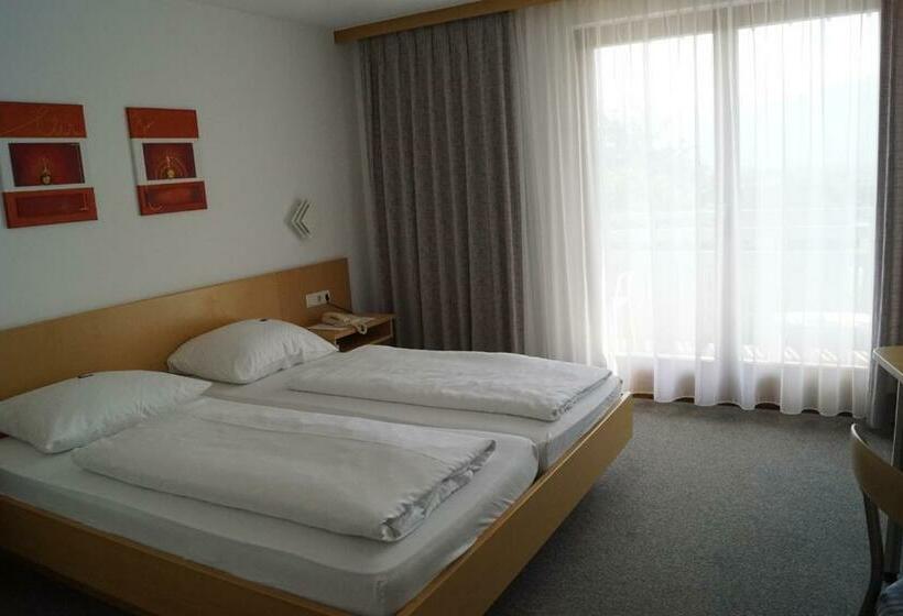 غرفة قياسية, Pension Sternen