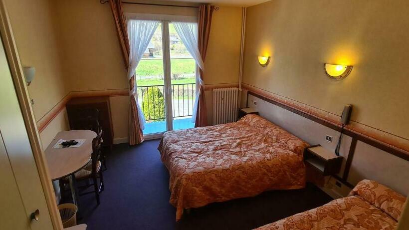 חדר סטנדרט לארבעה, Le Val Du Cantal