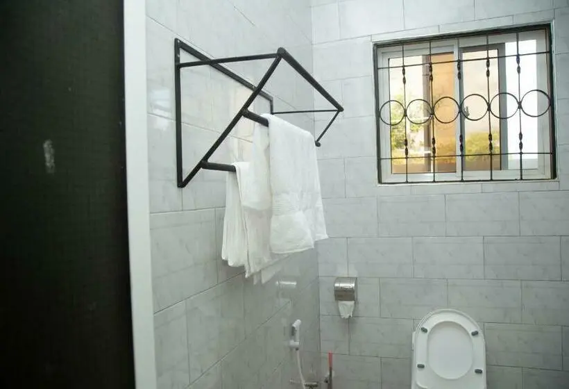 اتاق استاندارد یک نفره, Randa Cottages Moshi