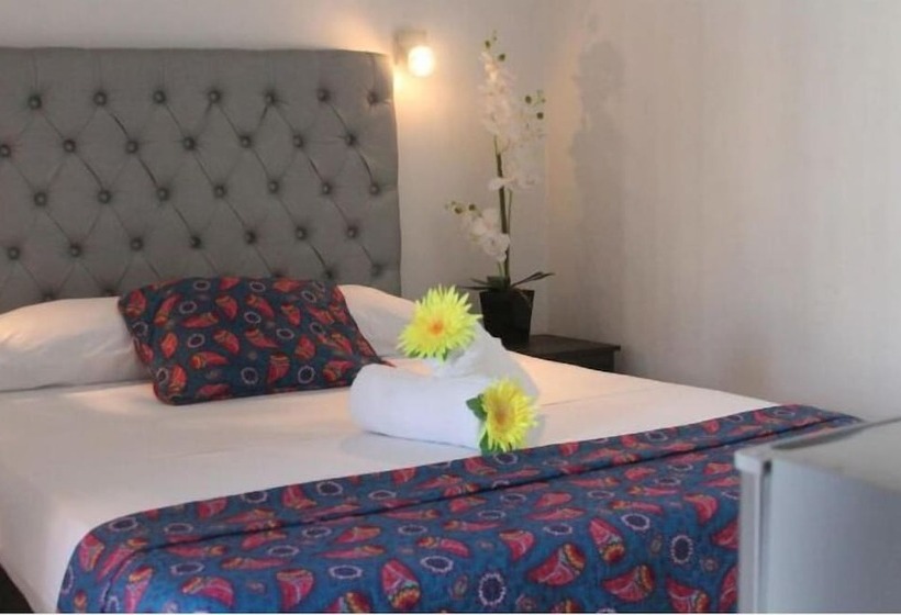 اتاق استاندارد سه نفره, Rodadero Dorado Beach