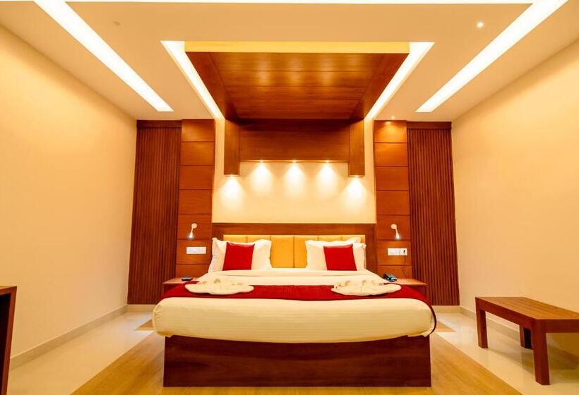 סוויטה נוף להרים, Southern Panorama Campnoel Munnar