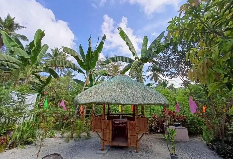 Basic-huone, Jodels Paradise