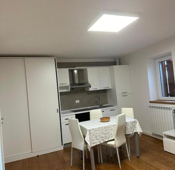 Апартаменты 1 Спальня с Террасой, La Corte Dell Ulivo