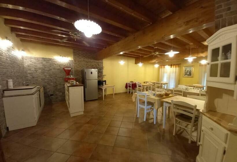 Номер Стандарт, La Corte Dell Ulivo