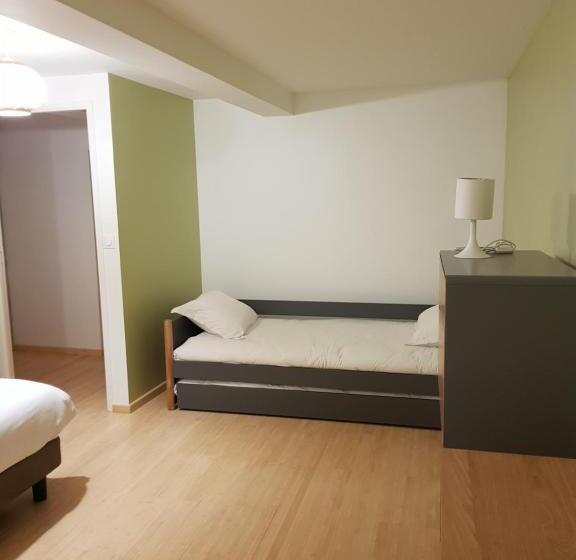 スタンダード４人部屋, La Mollerie