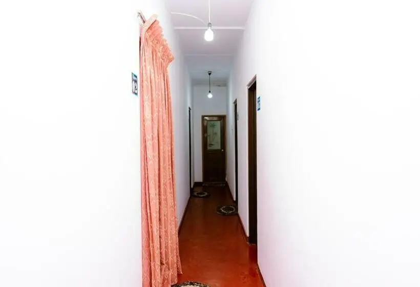 3-Bett-Standardzimmer, Savenndra