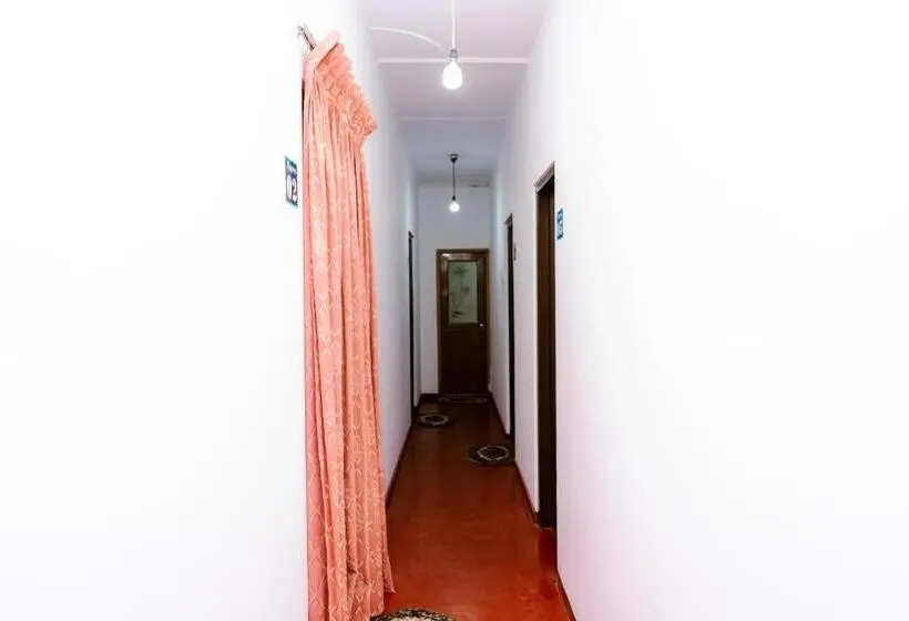 Economy Zimmer, Savenndra