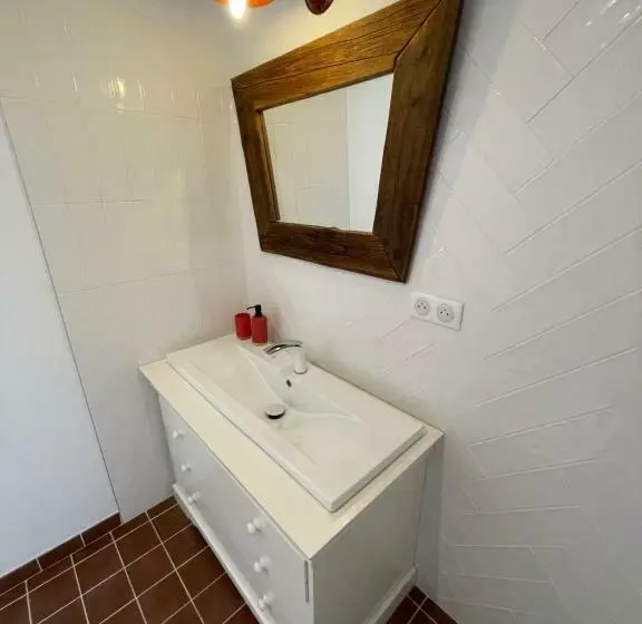 Habitació Estàndard, ô Trois Puits
