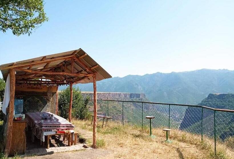 スタンダードルーム, Tsatʼer Guest House