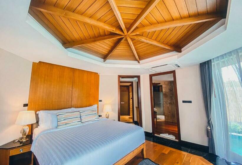 豪华房间, Yotaka Khanom