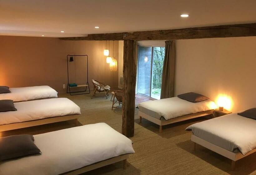 Семейный Номер, Le Clos Des Lucioles