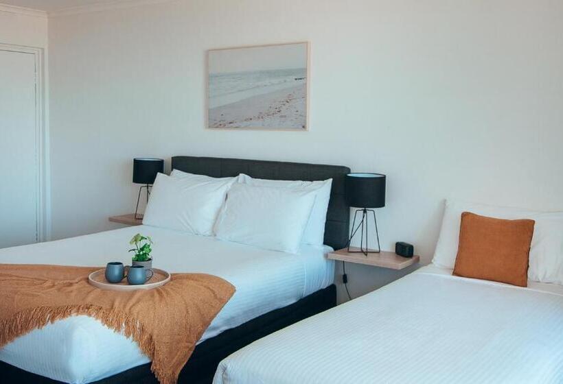 غرفة قياسية ثلاثية, Boat Harbour Motel