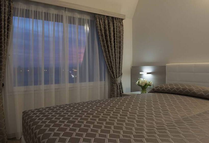 اتاق لوکس, Expo Hotel Milan