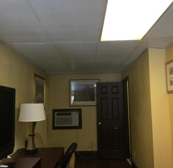 غرفة قياسية سرير كينج, Americas Best Value Inn Stone Mountain Atlanta E