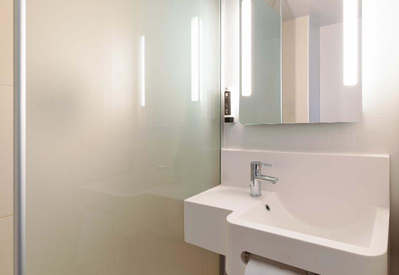 4인용 스탠다드 룸, B&b Hotel Lyon Centre Monplaisir