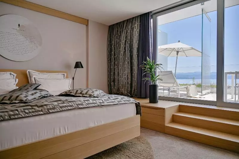 オーシャンビュースーペリアールーム, Bevanda Hotel & Restaurant   Unique Adriatic
