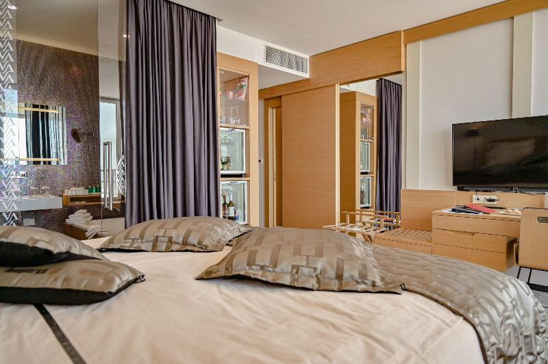חדר סופריור נוף לים, Bevanda Hotel & Restaurant   Unique Adriatic