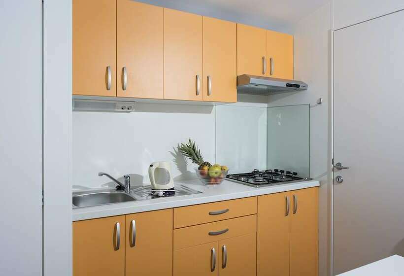 Дом 2 Спальни, Mobile Homes Camp Perna Adriatic Kampovi