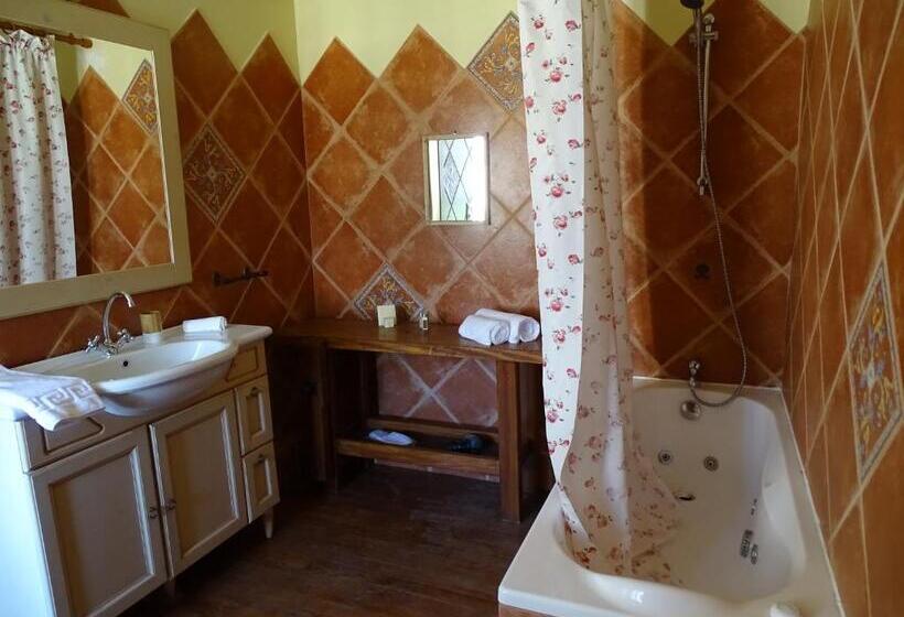 标准间, Château De Béguin