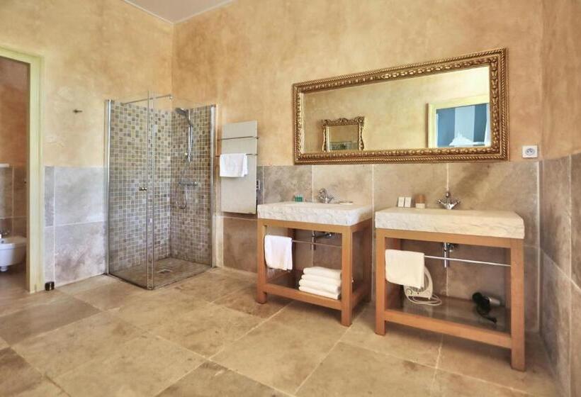 高级大房间, Château De Béguin