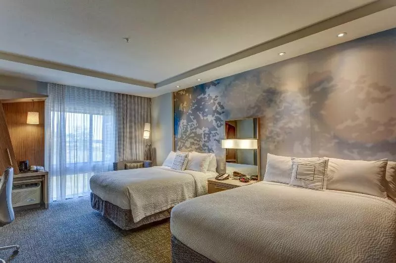 スタンダードルーム, Courtyard By Marriott Hammond