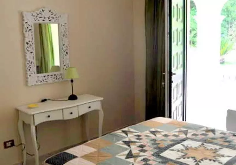 Sviitti, Holiday Inn Express & Suites Edinburg Mcallen Area, An Ihg