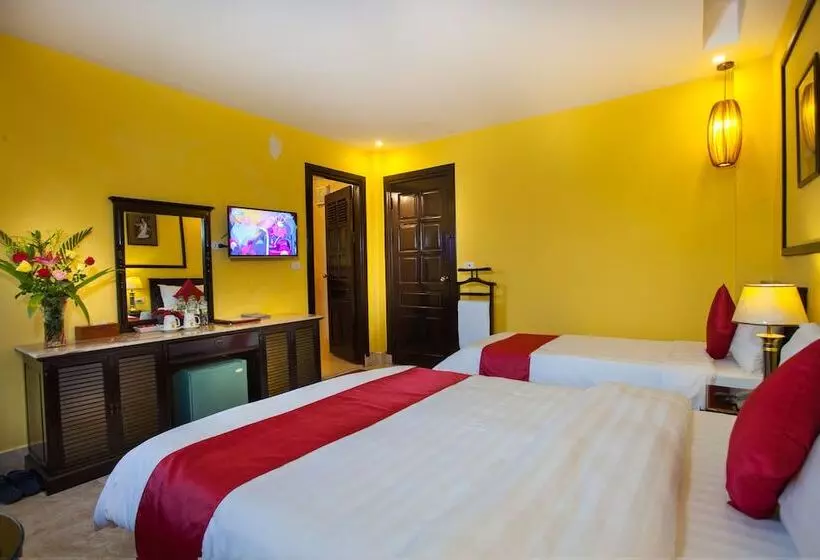 اتاق خانوادگی با چشم‌انداز کوه, A25 Hotel   29 Thác Bạc Sapa