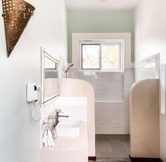 디럭스 룸, Indigo Beach Zanzibar