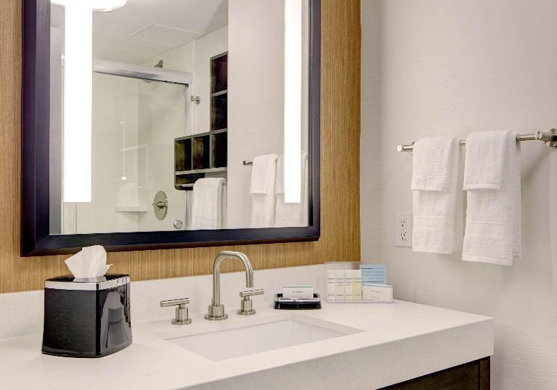 Четырехместный Номер Стандарт, Ibis Styles Saint Quentin