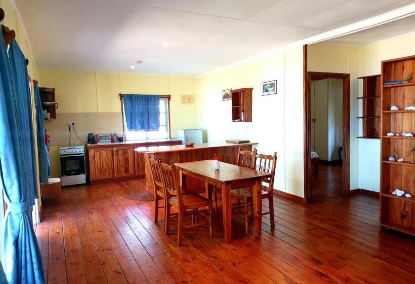 بانگلوی استاندارد 2 خوابه, Le Vasseur La Buse Eco Resort