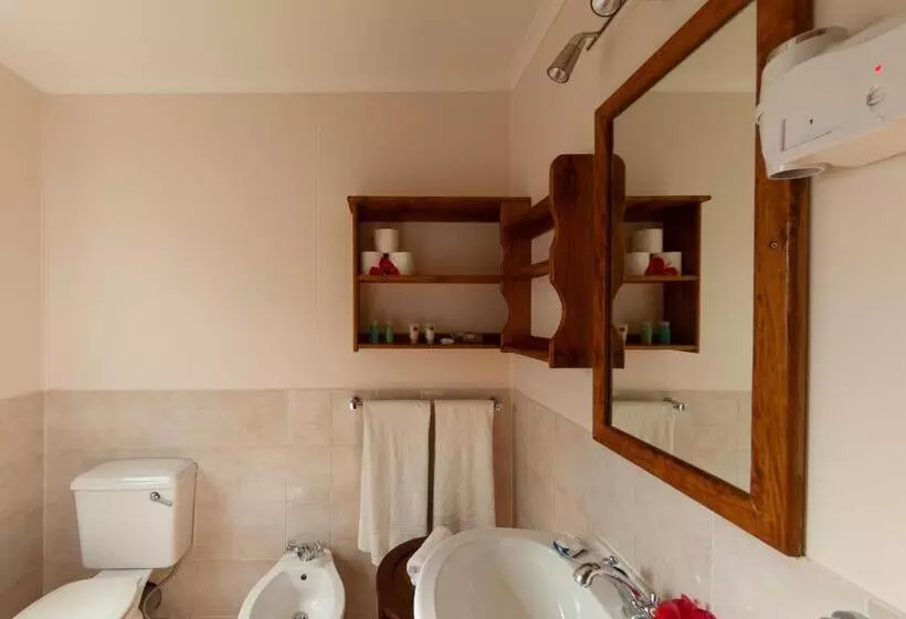سوییت جونیور با چشم‌انداز دریا, Le Vasseur La Buse Eco Resort