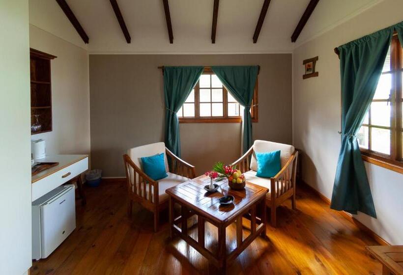 سوییت جونیور با چشمانداز دریا, Le Vasseur La Buse Eco Resort