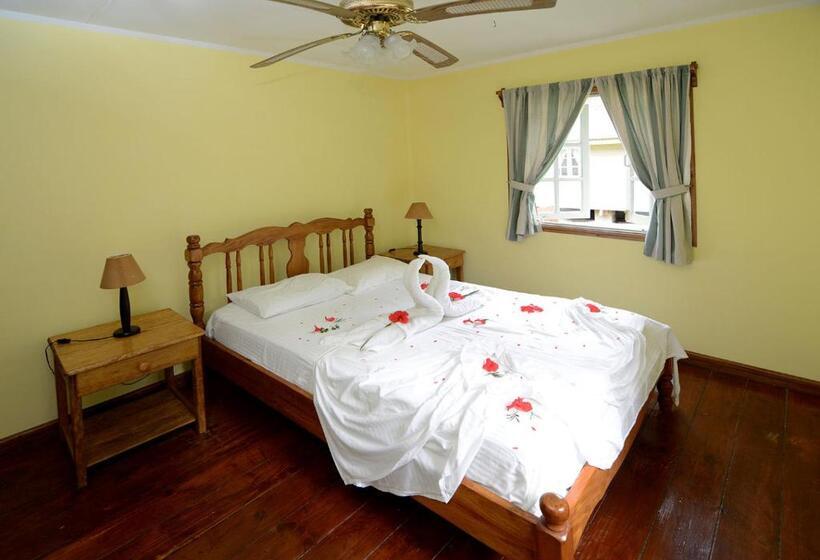 ویلای استاندارد 3 خوابه, Le Vasseur La Buse Eco Resort