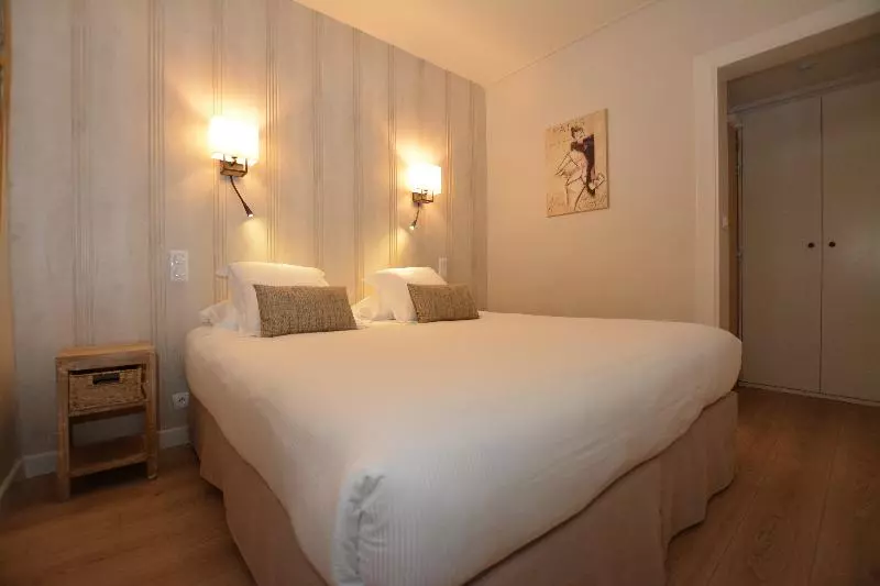 スーペリアールーム, Logis Hotel La Closerie