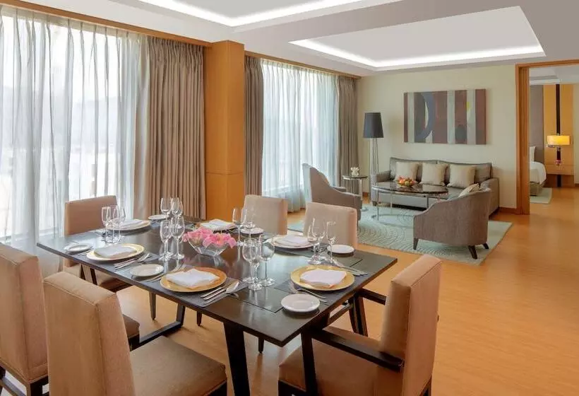 プレジデントスイートルーム, Radisson Blu Hotel Guwahati