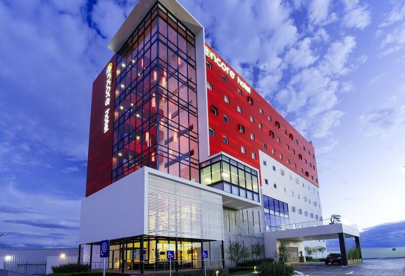 Номер Стандарт 2 Двуспальные Кровати, Ramada Encore By Wyndham Queretaro