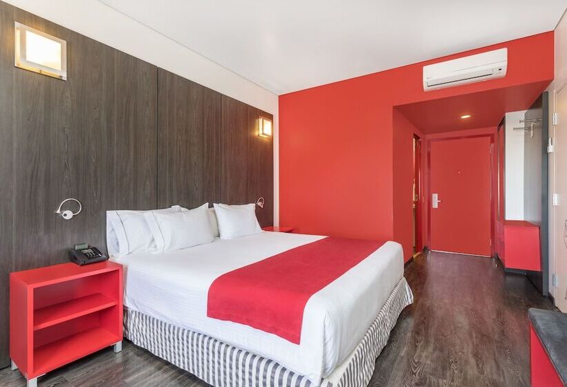 Полулюкс, Ramada Encore By Wyndham Queretaro