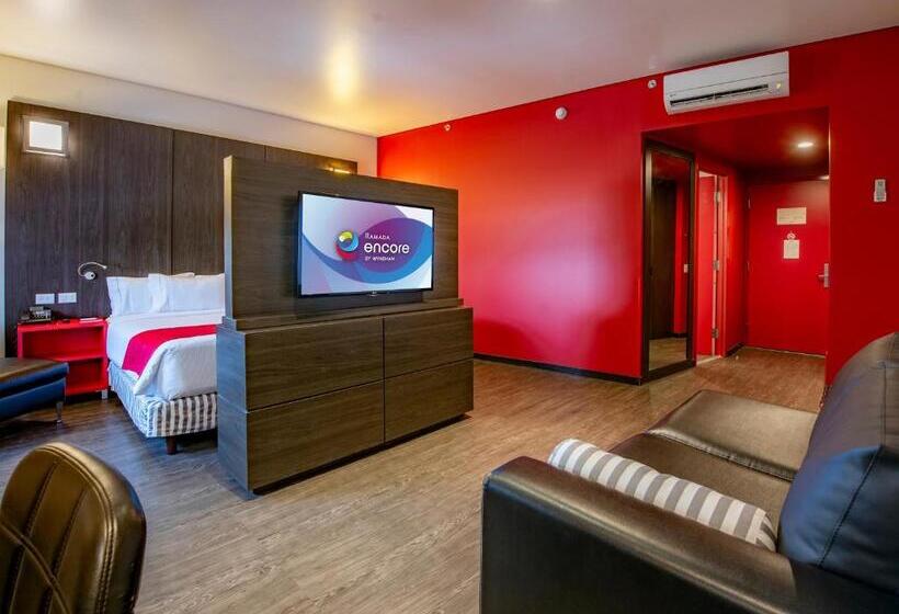 Полулюкс, Ramada Encore By Wyndham Queretaro