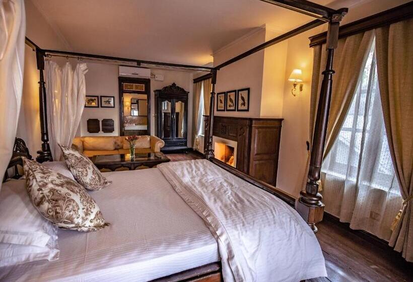 اتاق کلاسیک, The Himalayan