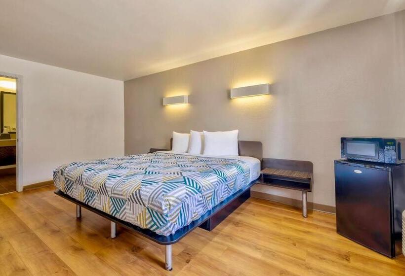 带大床的标准间, Motel 6bryan, Tx  College Station